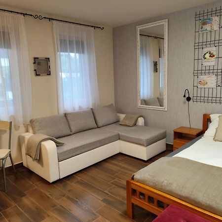 Bee You Apartman Hajdúszoboszló Exterior foto