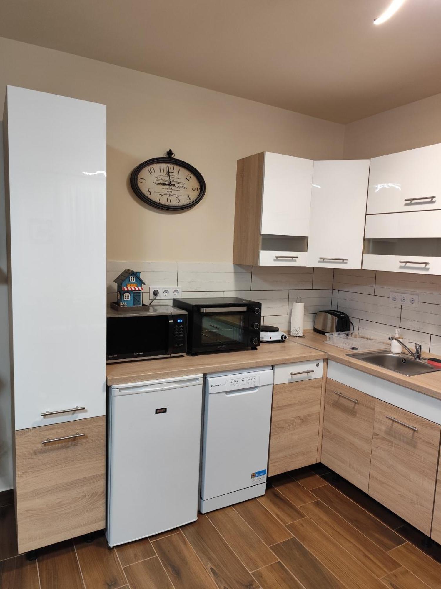 Bee You Apartman Hajdúszoboszló Exterior foto
